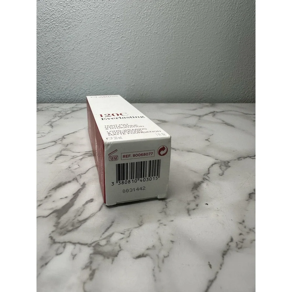 Clarins Paris Everlasting Matte Foundation 120C Espresso.‎ NEW 1oz/30ml